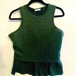EKOUAER HUNTER GREEN TWO PIECE SLEEVELESS TANK CROP TOP AND‎ SHORT SET